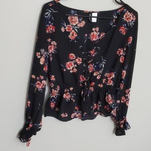 H&M Tie Front Floral Too